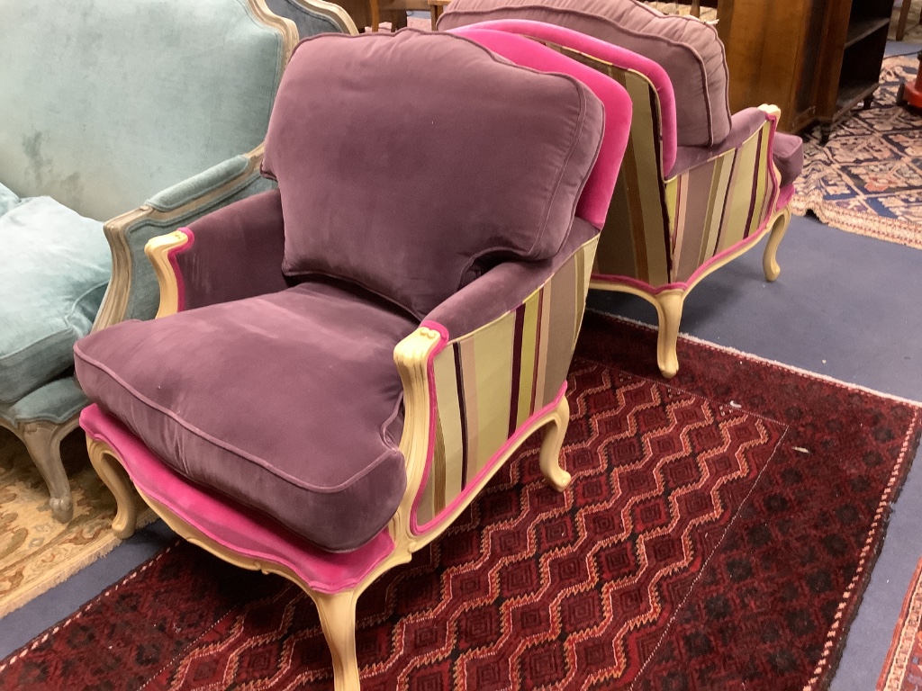 A pair of contemporary Wychwood design armchairs in Louis XVI style, width 70cm, depth 80cm, height 84cm